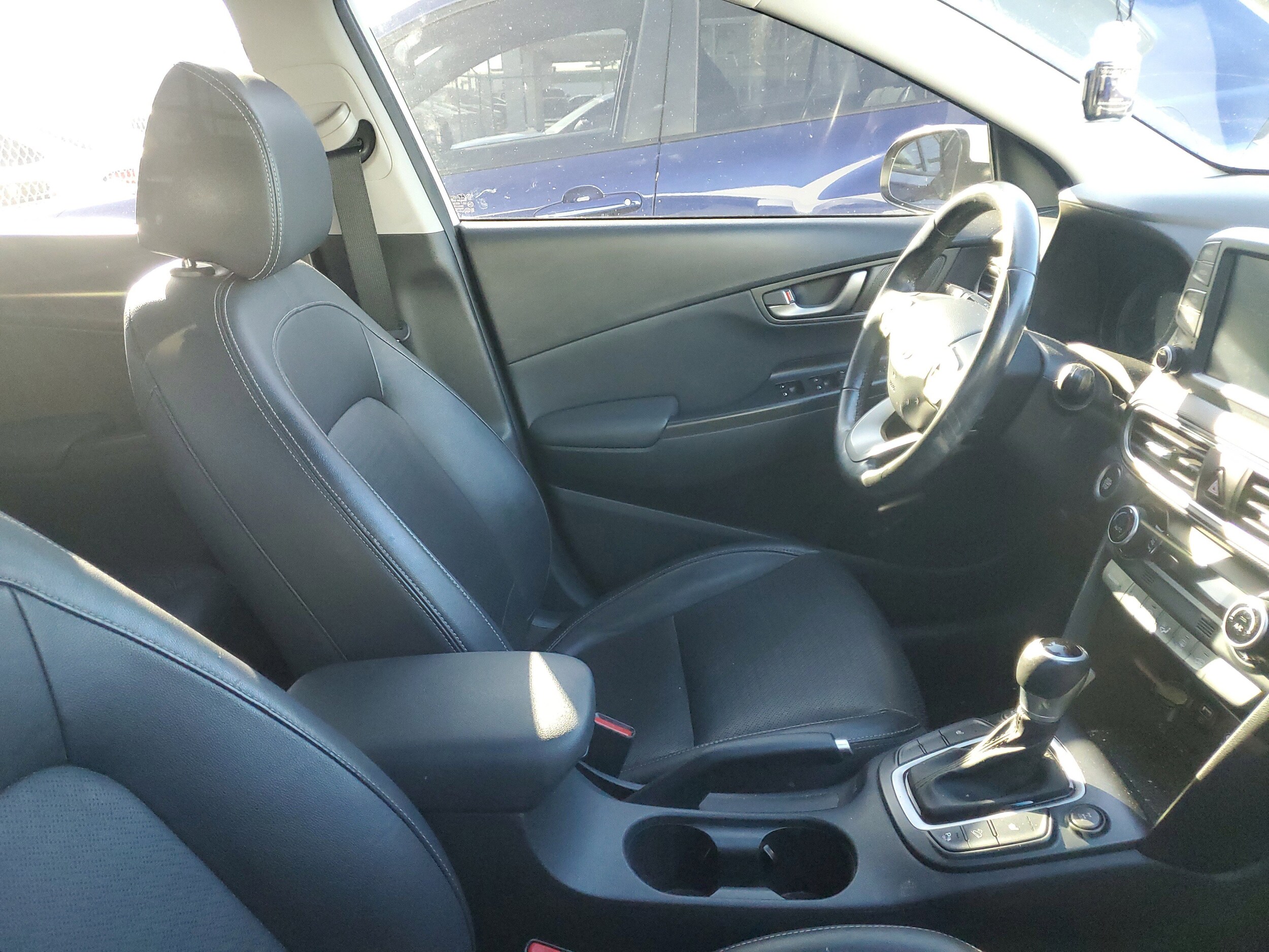 2021 Hyundai Kona Ultimate photo 2