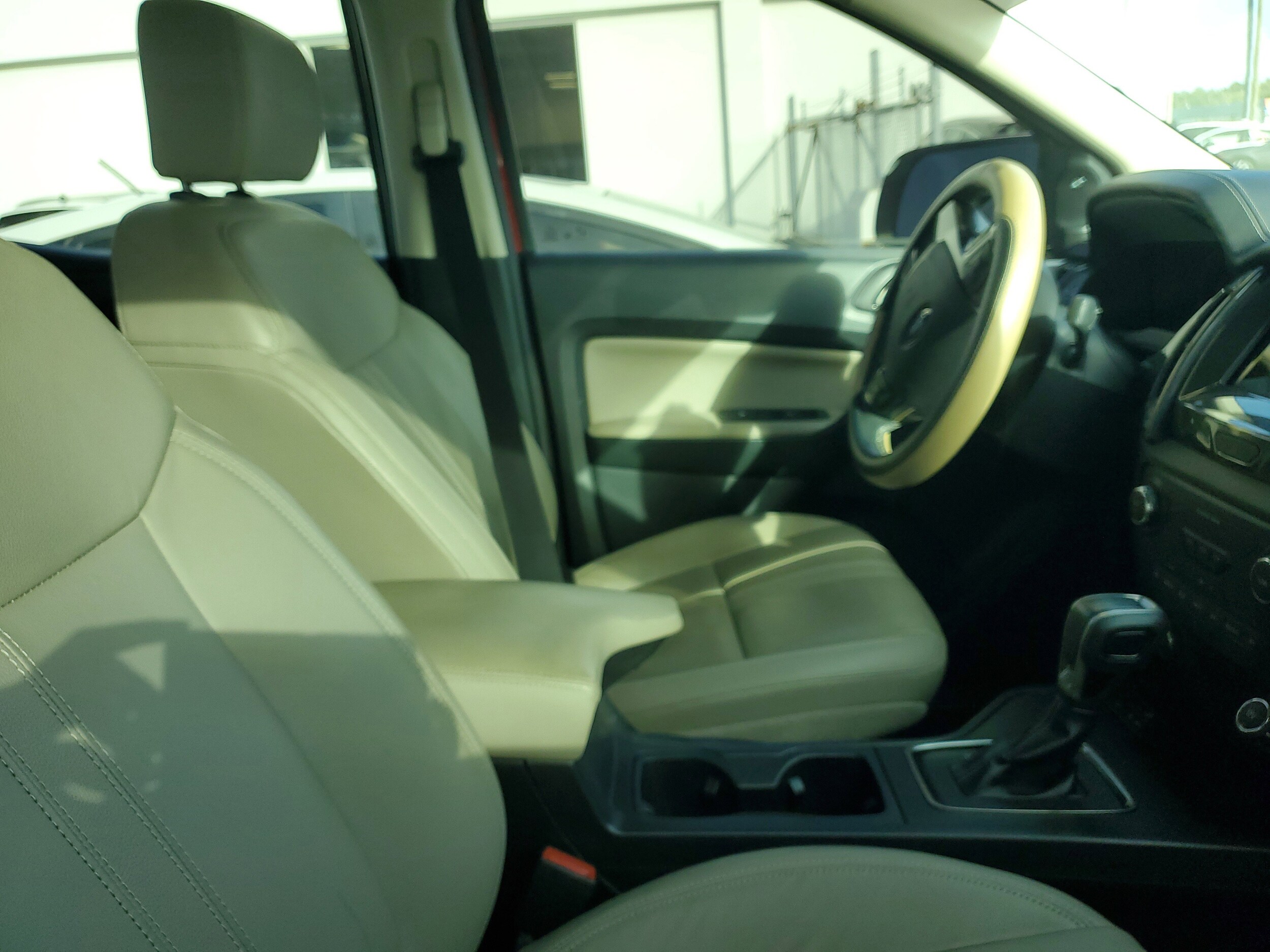 2021 Ford Ranger Lariat photo 2