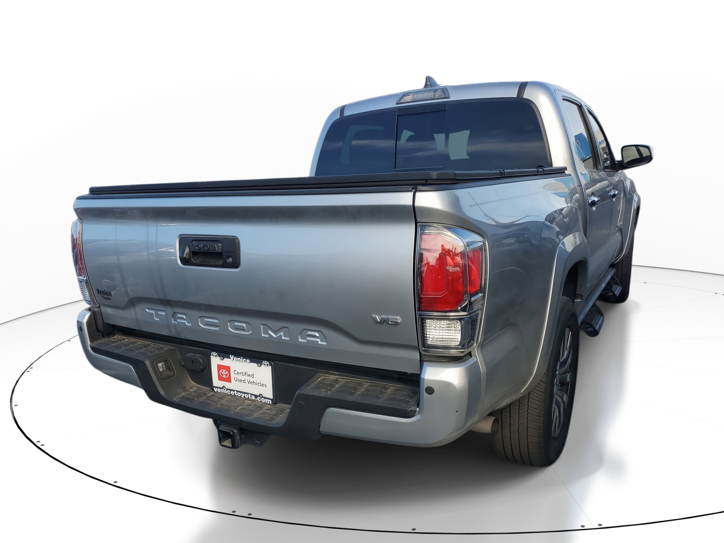 2022 Toyota Tacoma Limited V6 photo 4