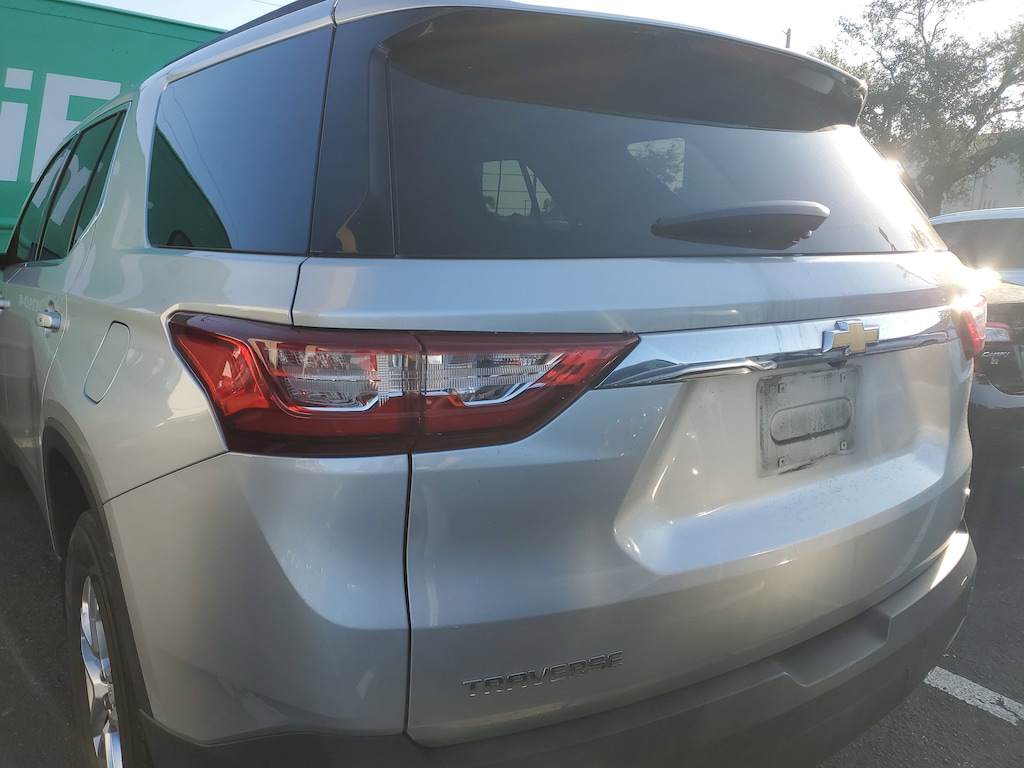 Used 2019 Chevrolet Traverse LT Cloth w/1LT SUV