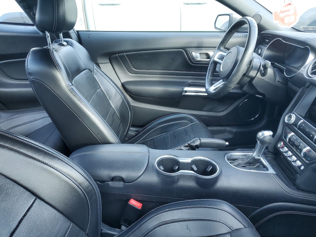 Used 2019 Ford Mustang  Coupe