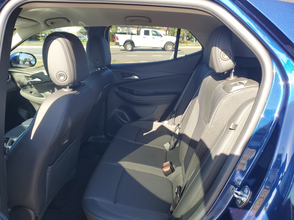 2022 Buick Encore GX Select photo 9