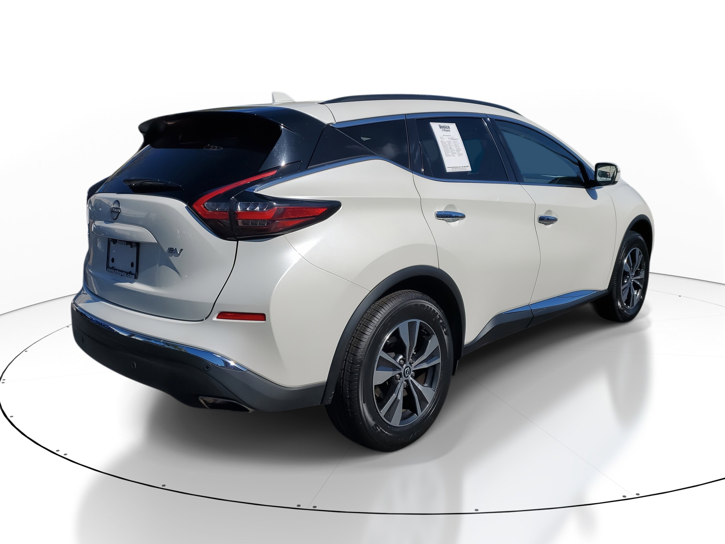 2023 Nissan Murano SV photo 3