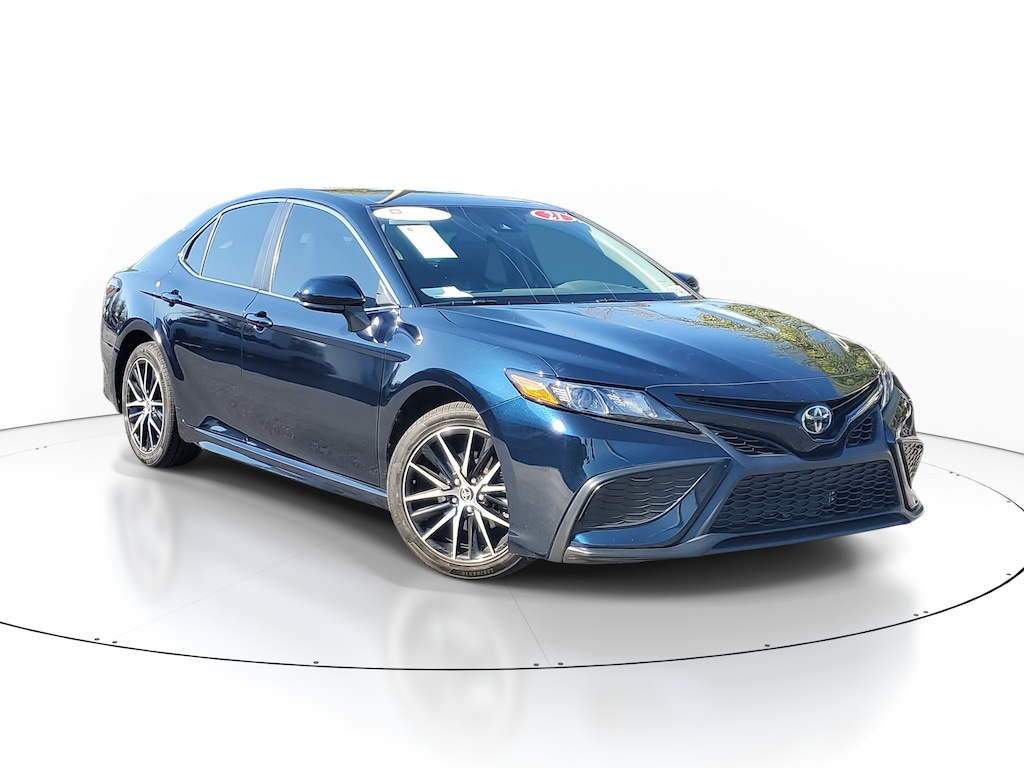 Certified 2021 Toyota Camry SE Sedan