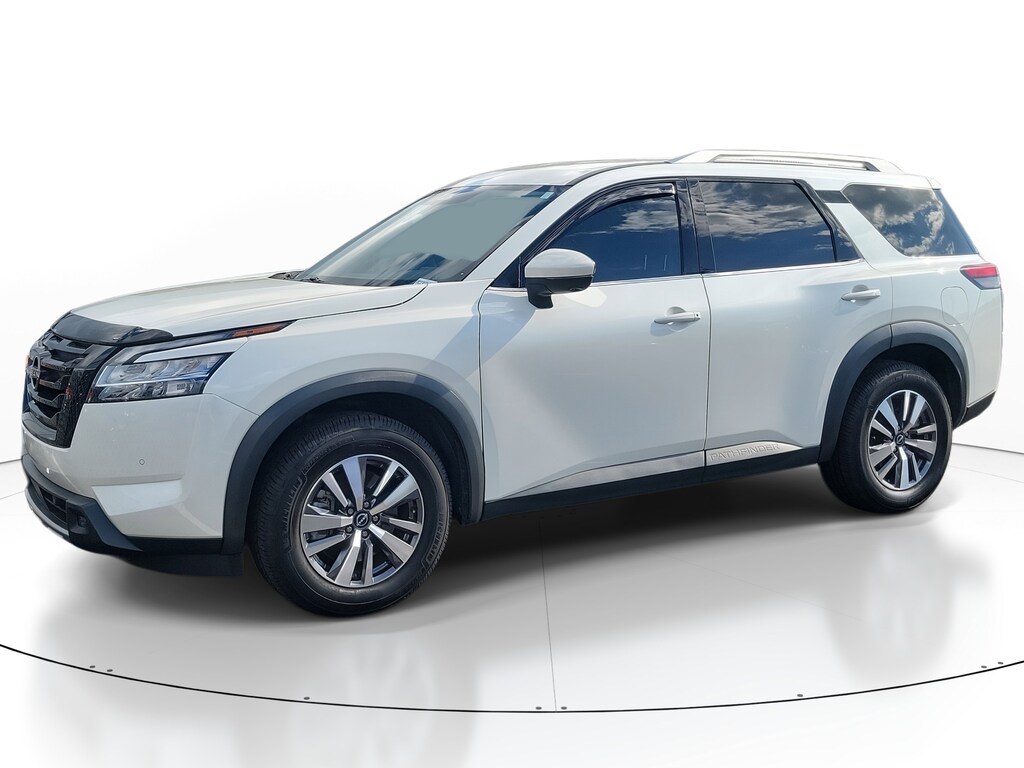 Used 2023 Nissan