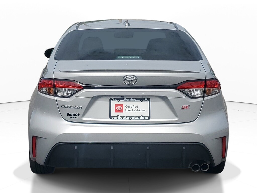 Used 2024 Toyota Corolla SE Sedan