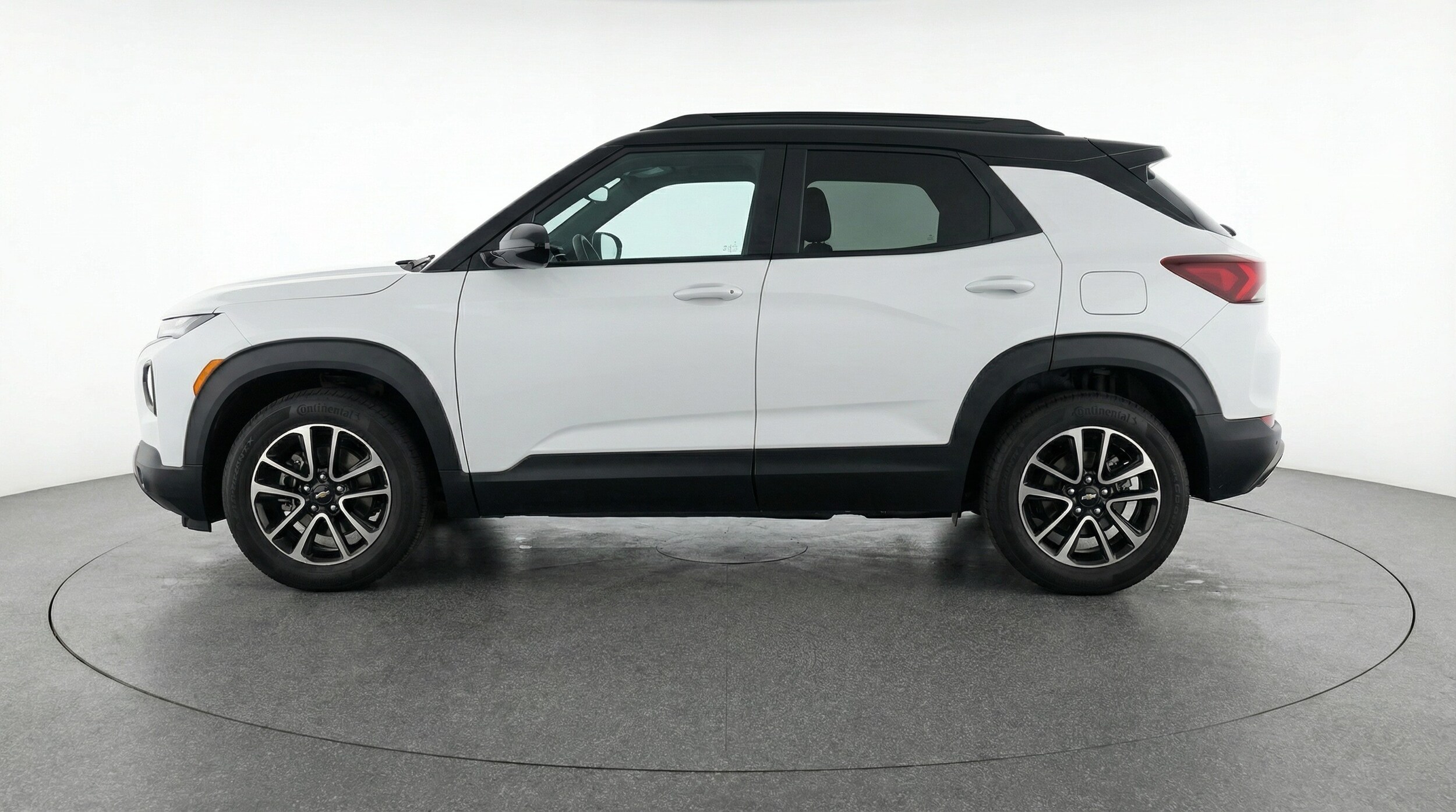 Thumbnail: 2025 Chevrolet TrailBlazer - 4