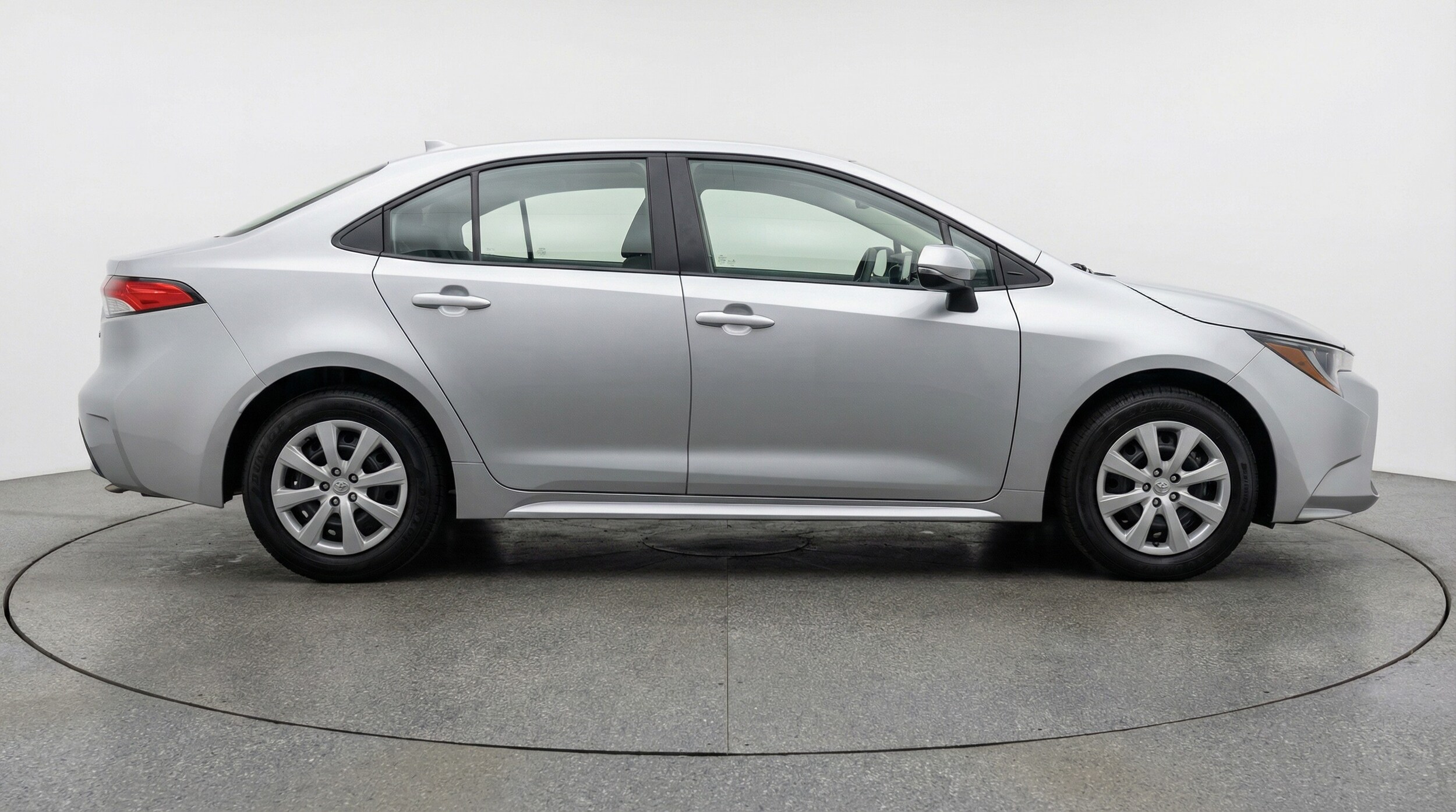 Thumbnail: 2025 Toyota Corolla - 8