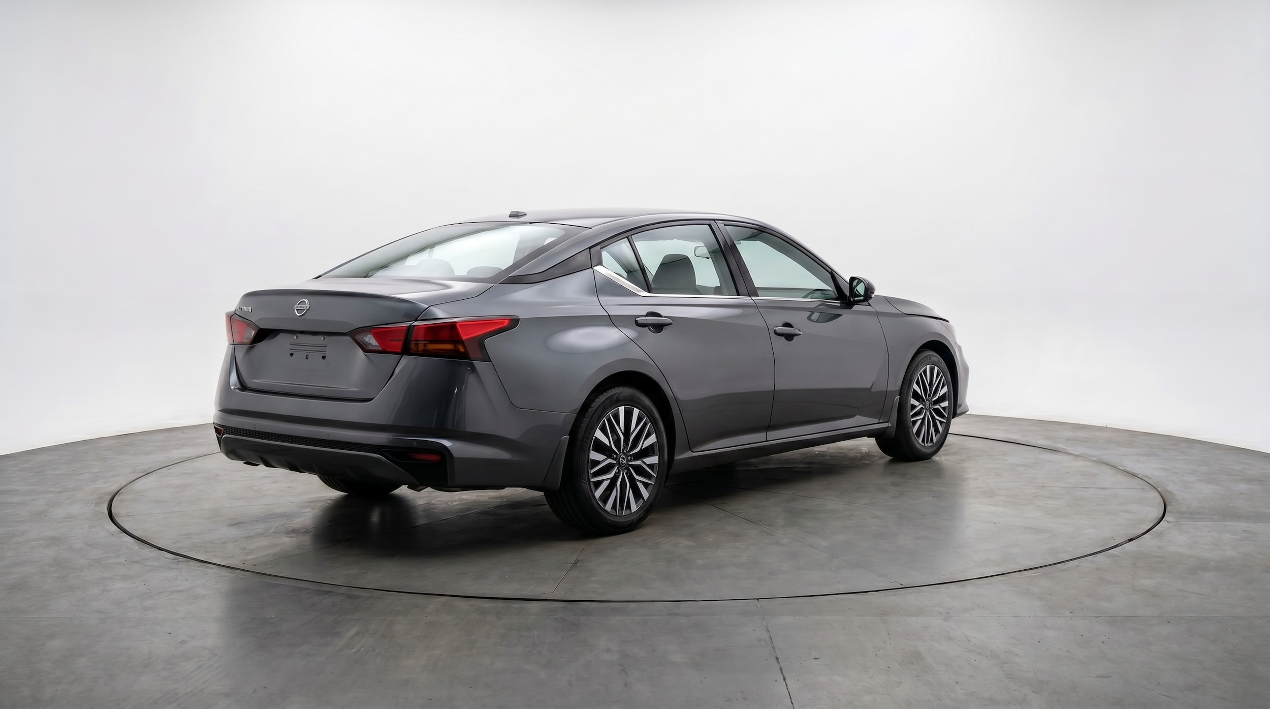 Thumbnail: 2025 Nissan Altima - 7