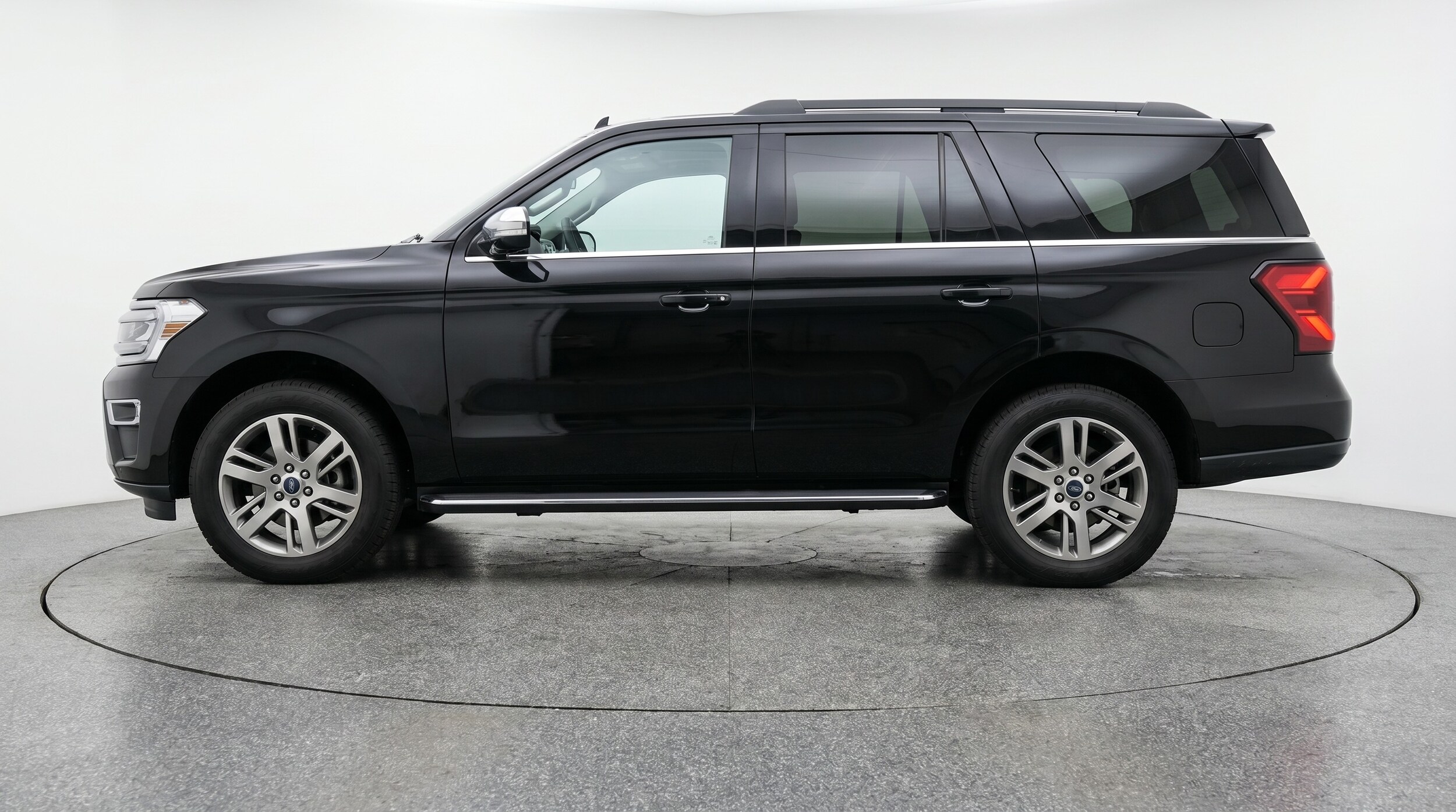 Thumbnail: 2024 Ford Expedition - 4