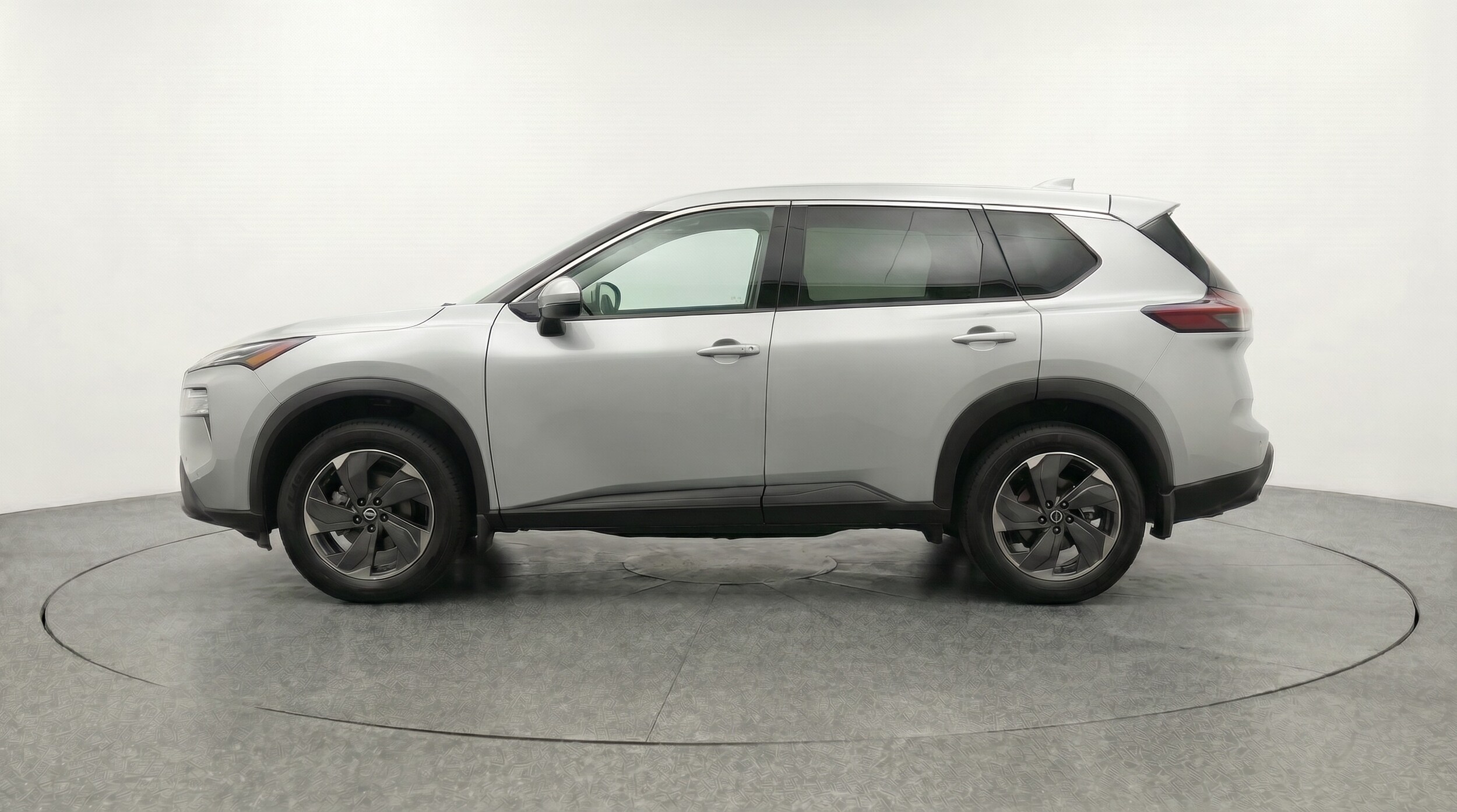 Thumbnail: 2025 Nissan Rogue - 4