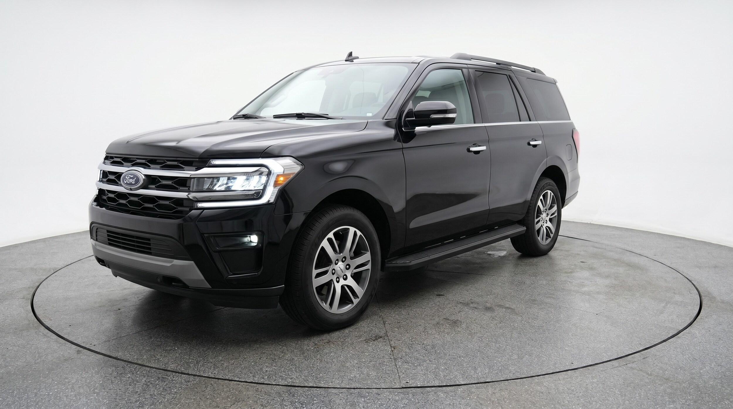 Thumbnail: 2024 Ford Expedition - 3