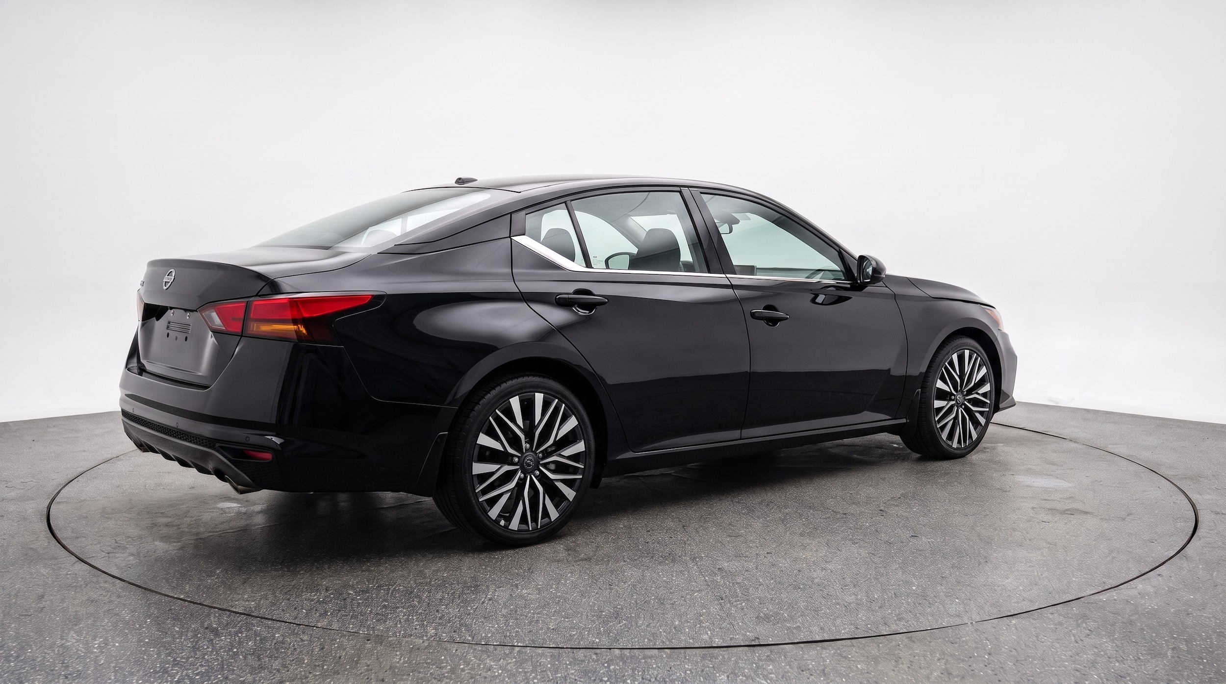 Thumbnail: 2025 Nissan Altima - 7