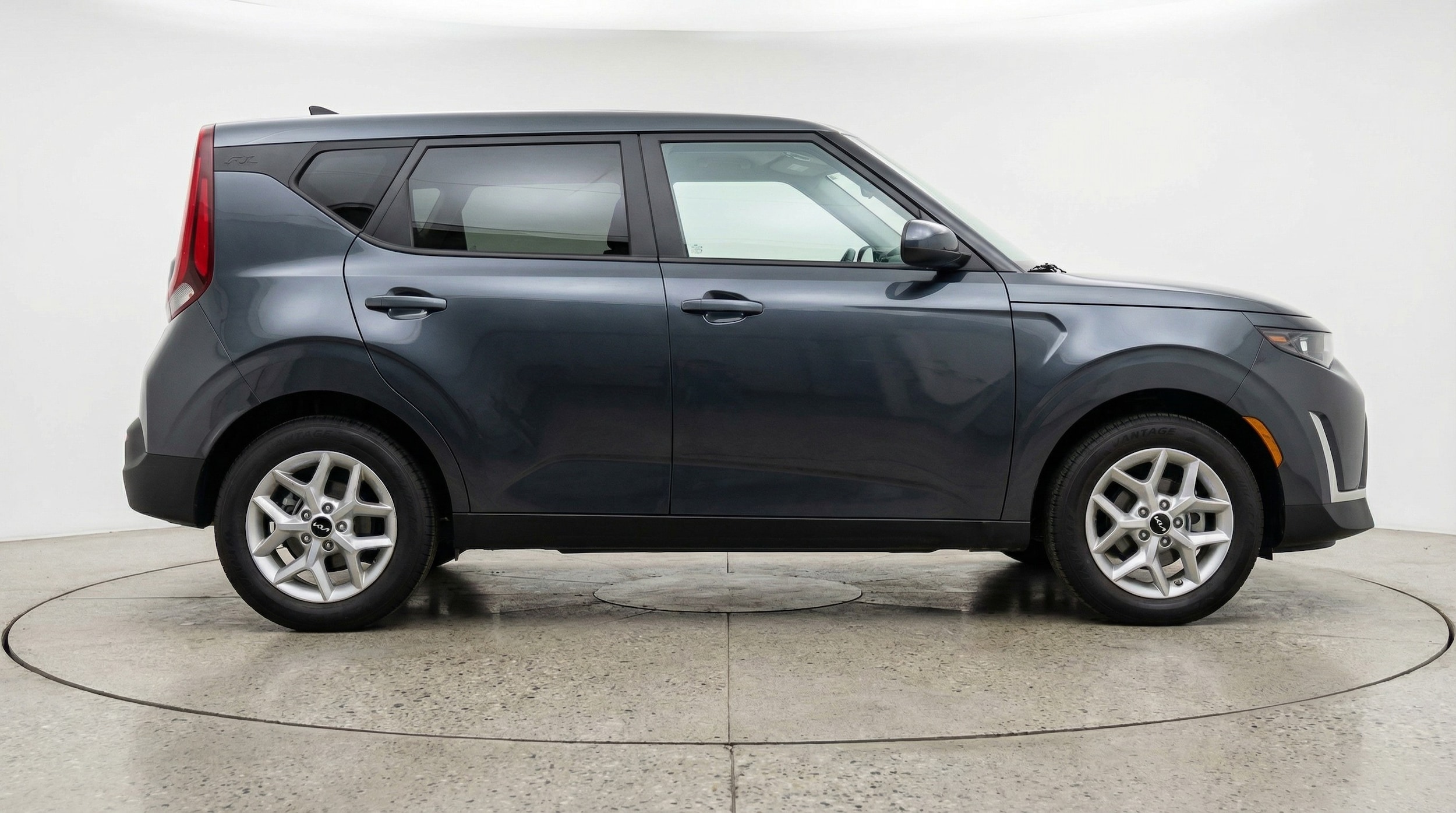 Thumbnail: 2025 Kia Soul - 8