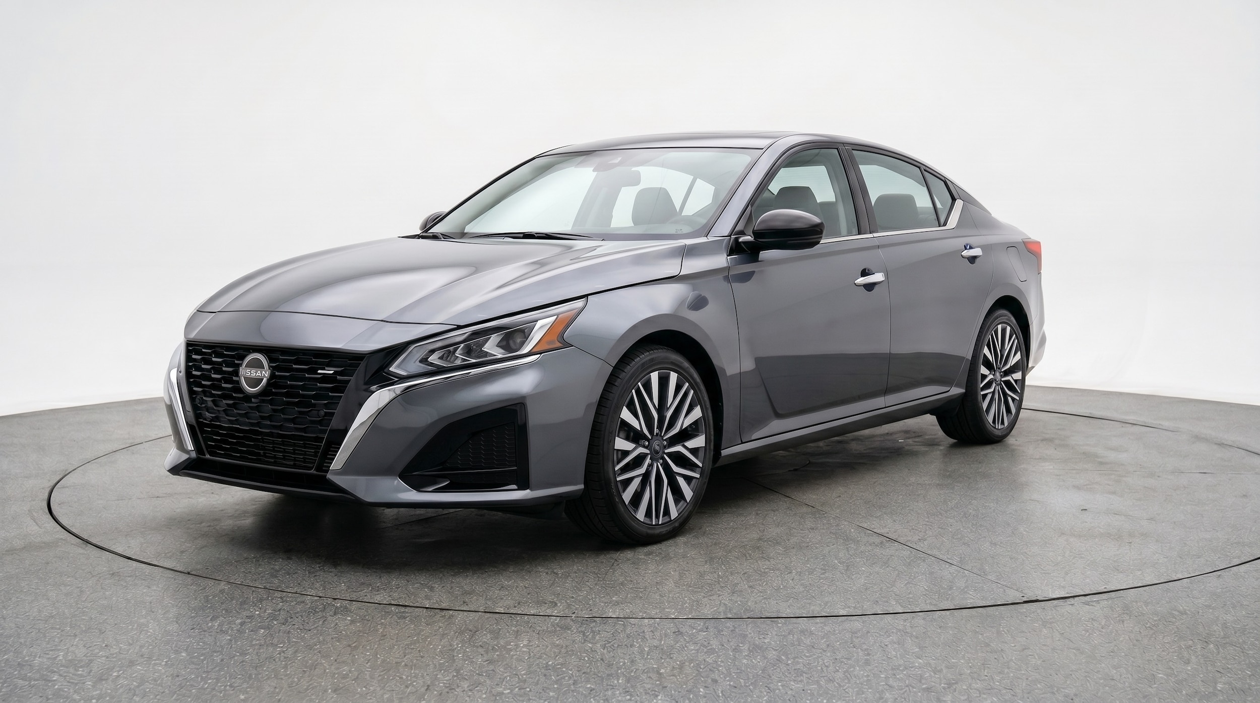 Thumbnail: 2025 Nissan Altima - 3