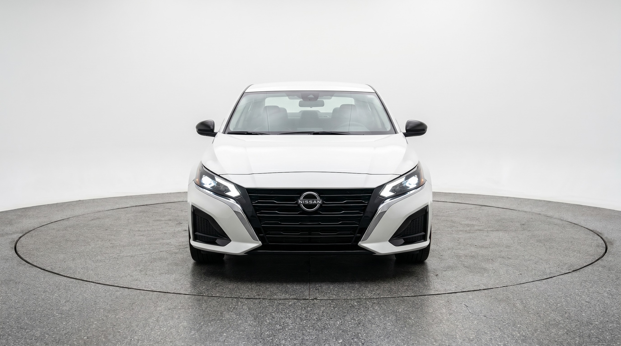 Thumbnail: 2025 Nissan Altima - 2