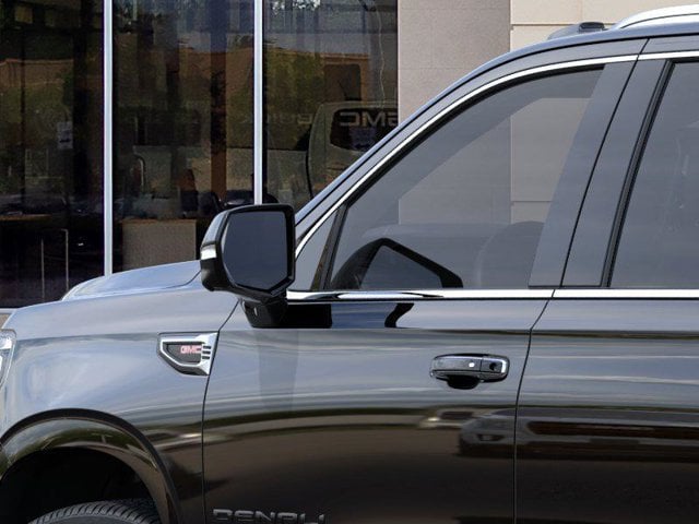 2026 GMC Yukon XL Denali - Photo 12
