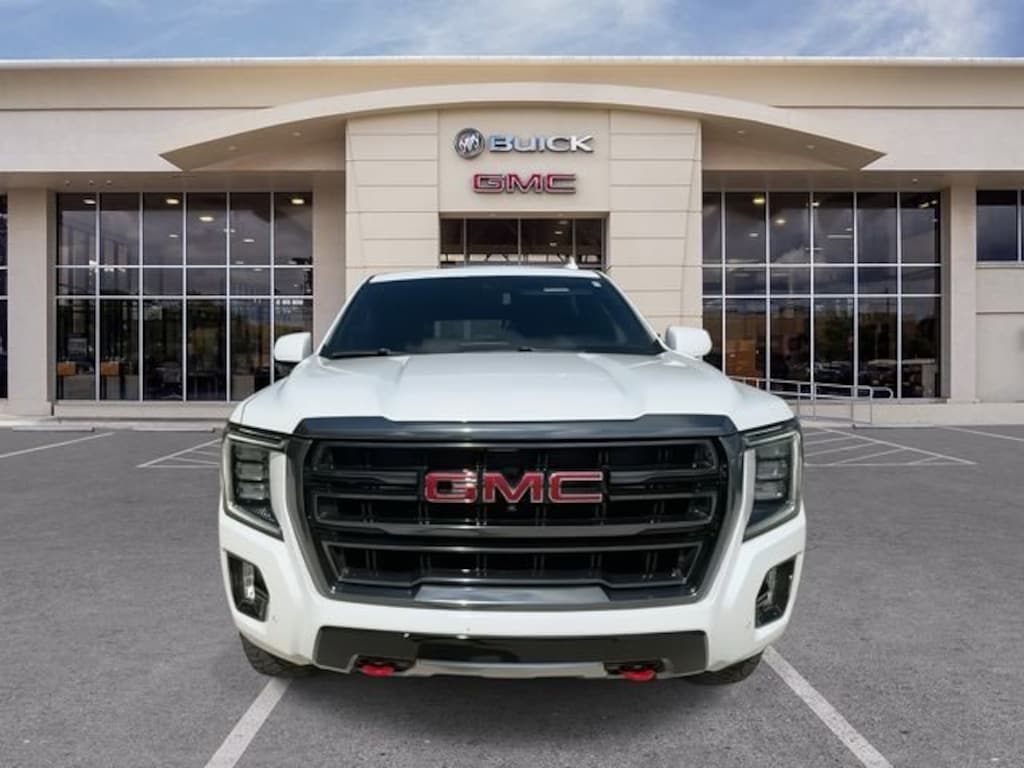 Used 2024 GMC Yukon XL AT4 SUV