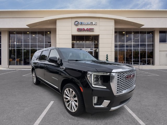 Used 2023 GMC Yukon XL Denali SUV