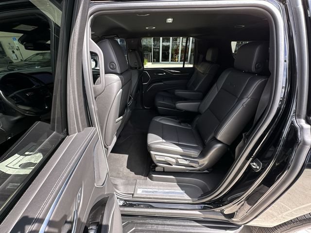 2023 Cadillac Escalade ESV Luxury - Photo 30