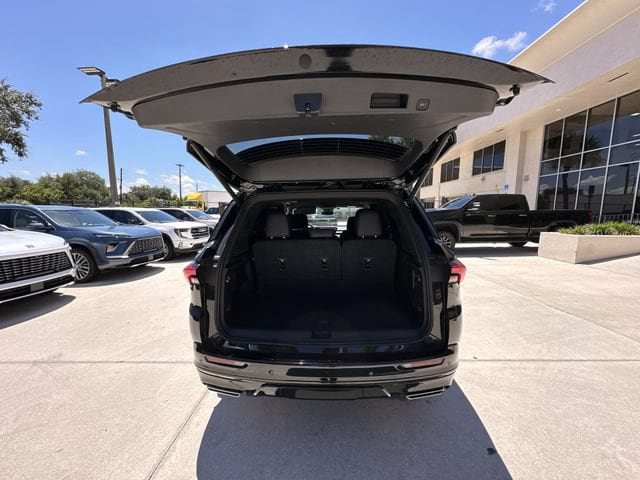 2025 Buick Enclave Sport Touring - Photo 31