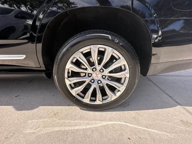 2023 GMC Yukon Denali - Photo 17
