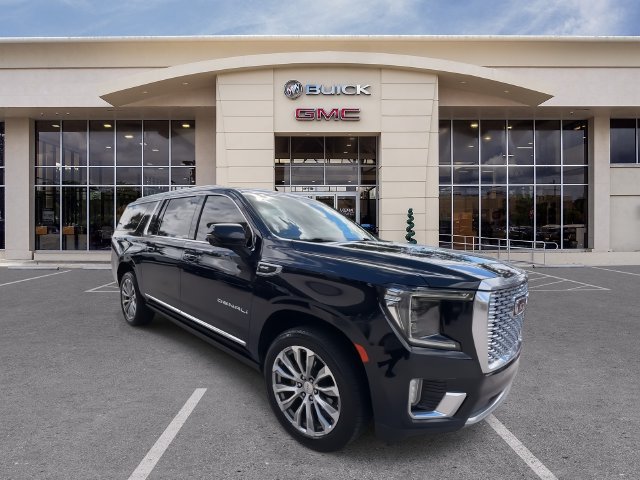 Used 2021 GMC Yukon XL Denali SUV