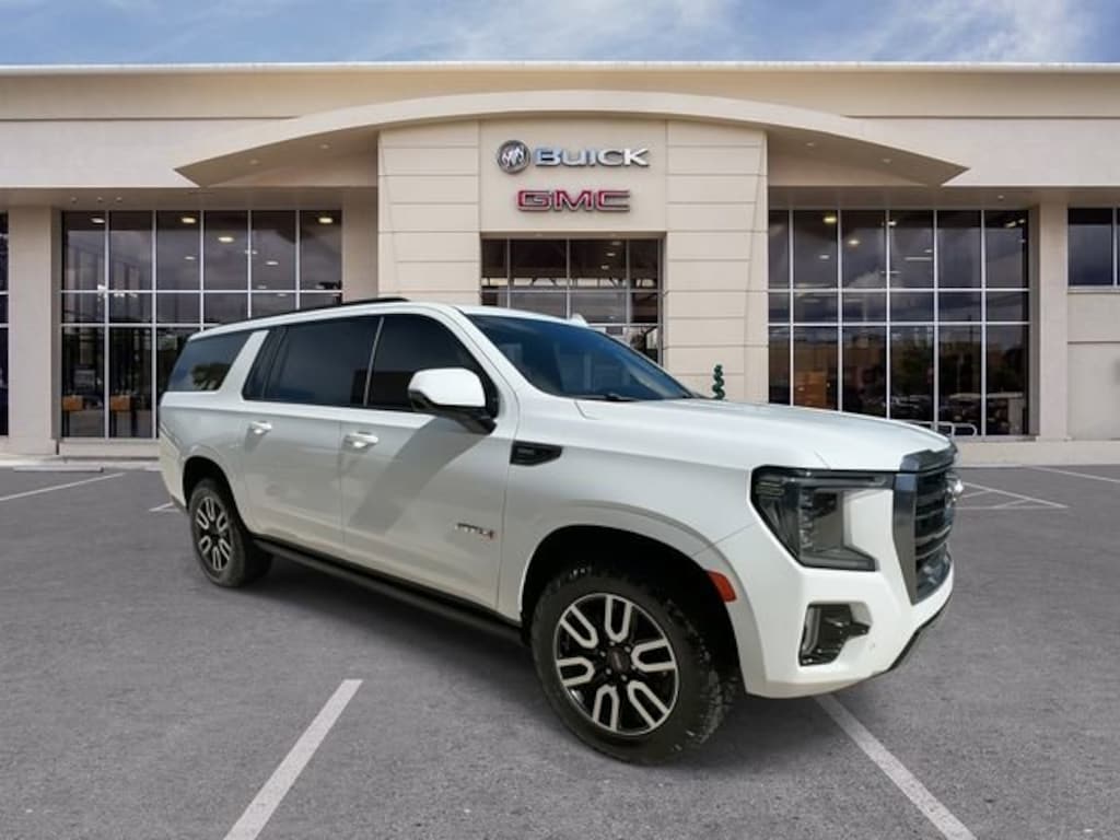 Used 2024 GMC Yukon XL AT4 SUV