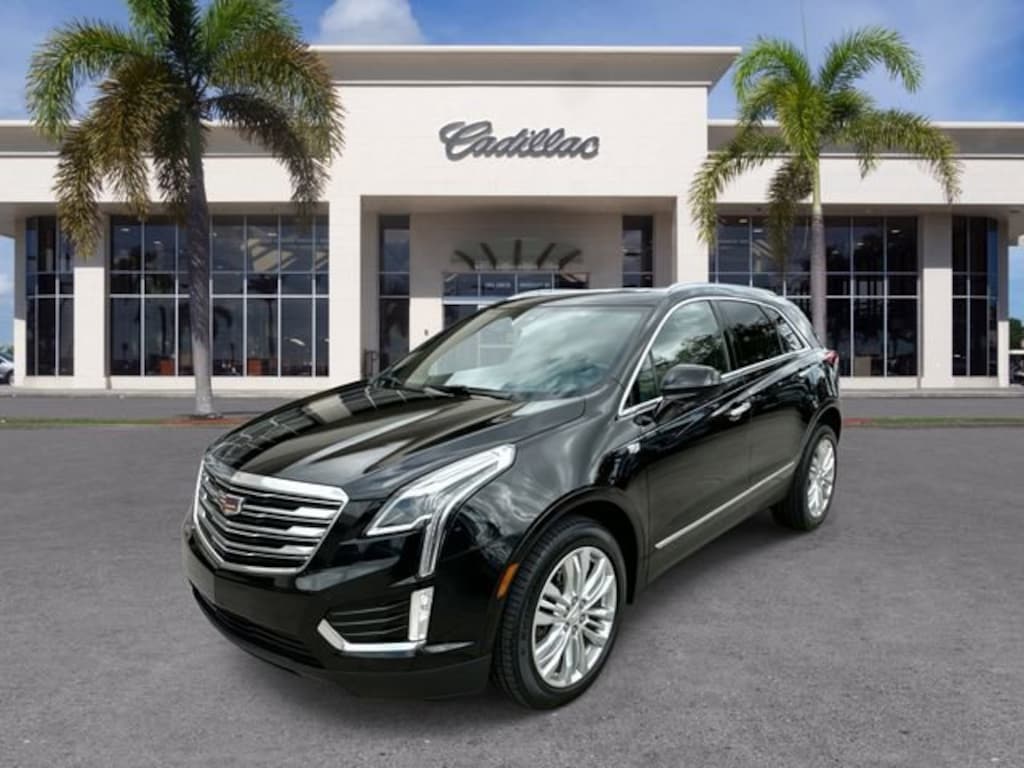 Used 2019 CADILLAC XT5 Premium Luxury FWD SUV