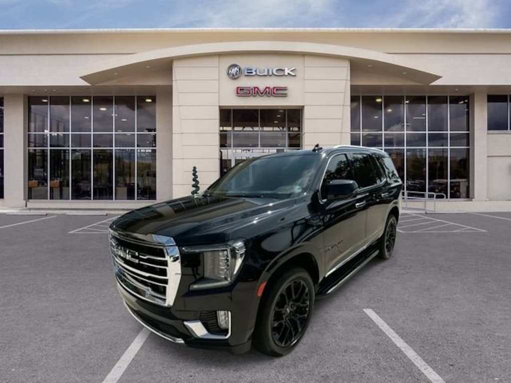 Used 2023 GMC Yukon SLT SUV