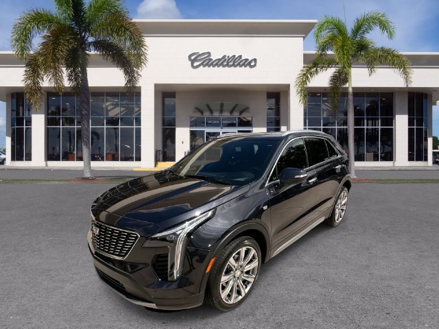  CADILLAC XT4