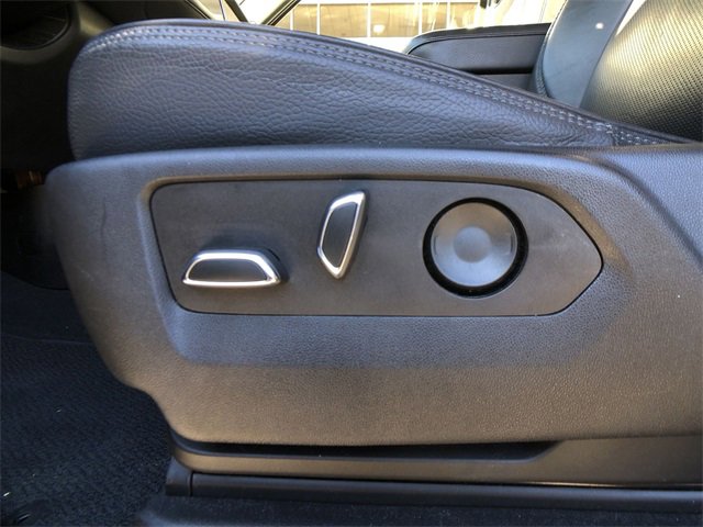 2022 Gmc Yukon XL Denali photo 3