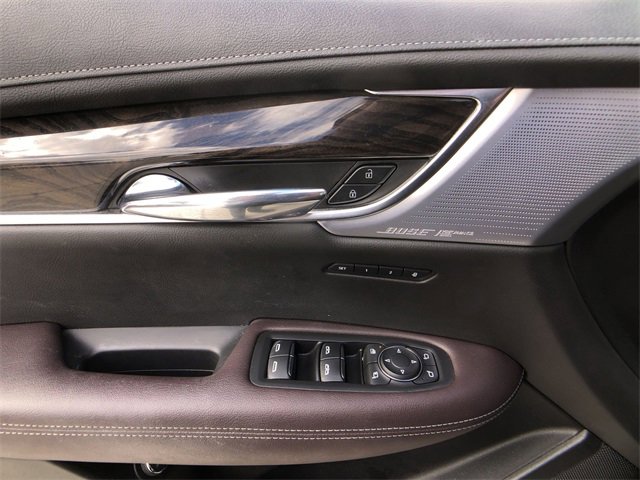 2020 Cadillac XT6 Premium Luxury photo 4