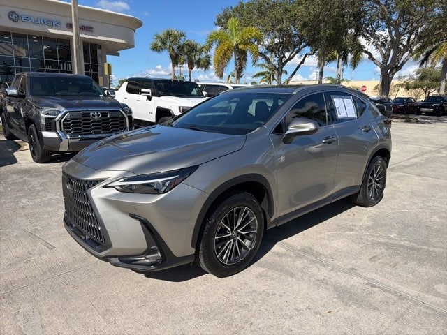 2024 Lexus NX Base's photo