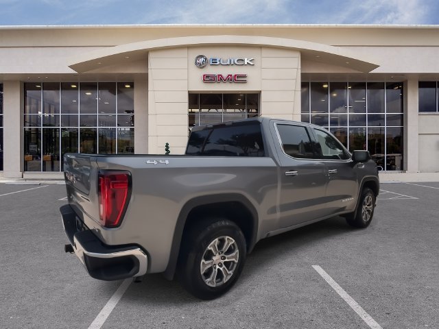 2025 GMC Sierra 1500 SLT - Photo 14