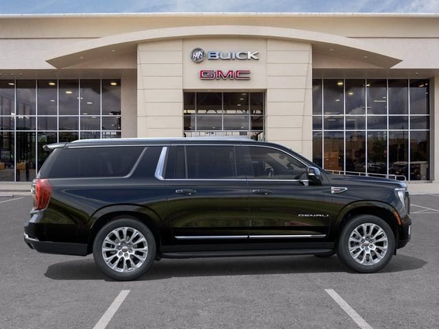 2026 GMC Yukon XL Denali - Photo 5