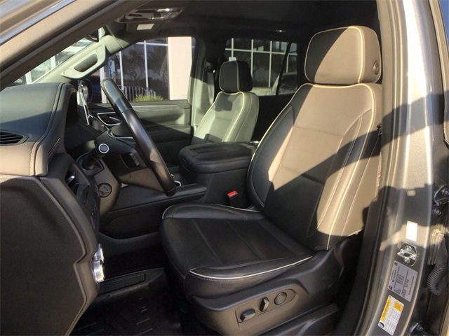 2022 Gmc Yukon SLT photo 2