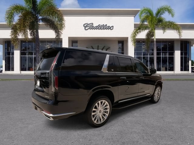 2023 Cadillac Escalade ESV Luxury - Photo 14