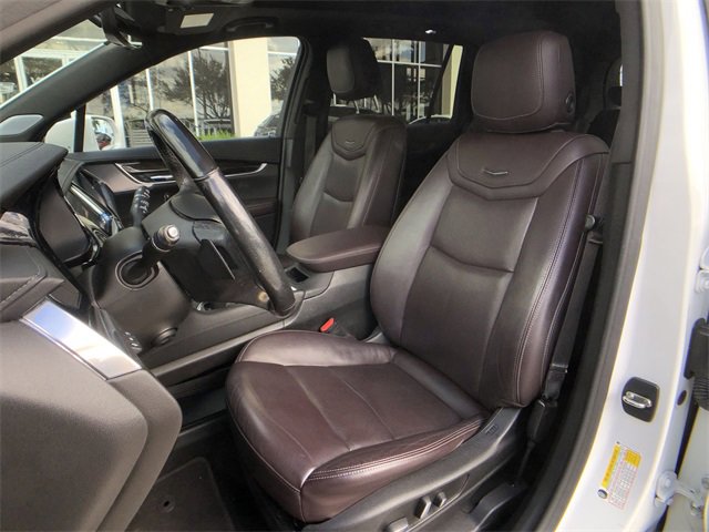 2020 Cadillac XT6 Premium Luxury photo 3