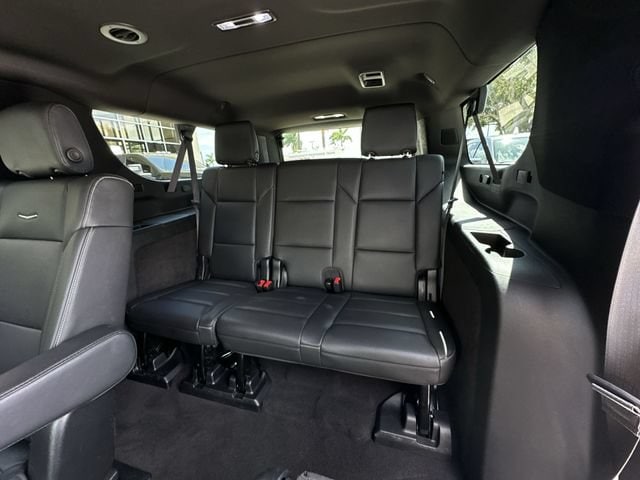 2023 Cadillac Escalade ESV Luxury - Photo 32
