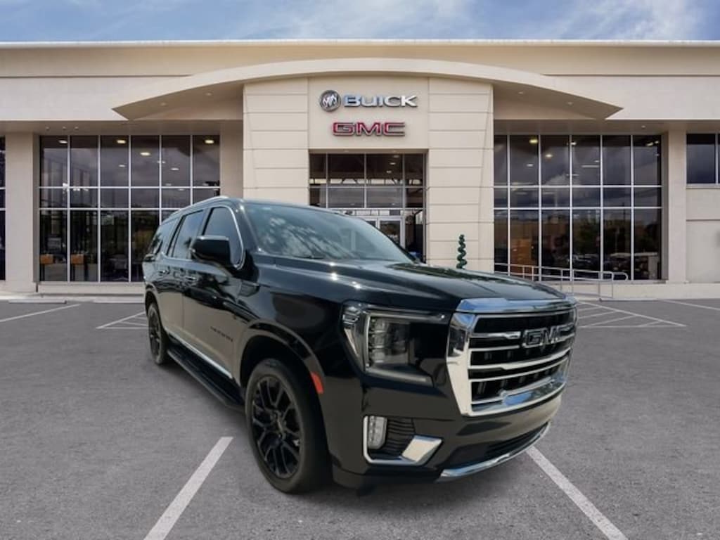 Used 2023 GMC Yukon SLT SUV