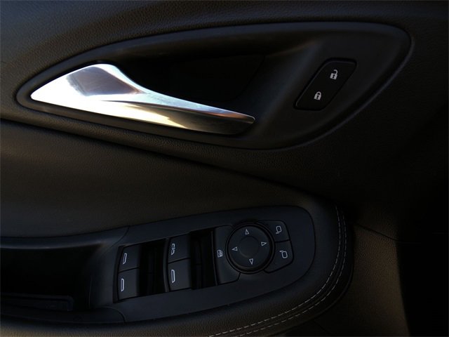 2024 Buick Encore GX Sport Touring photo 4