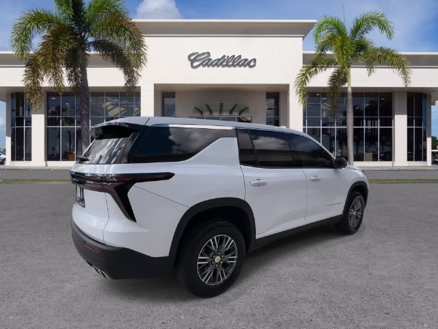 2024 Chevrolet Traverse LS - Photo 14