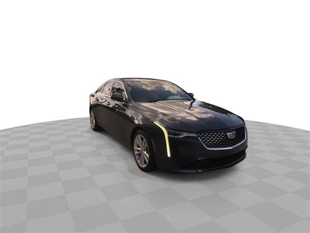 2022 Cadillac CT4 Luxury photo 3