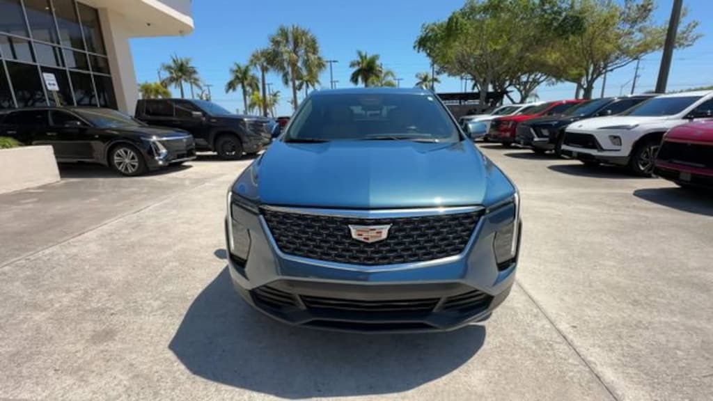 Certified 2024 CADILLAC XT4 Luxury SUV