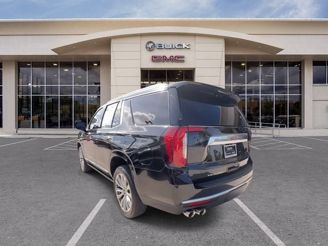 2023 GMC Yukon Denali - Photo 10
