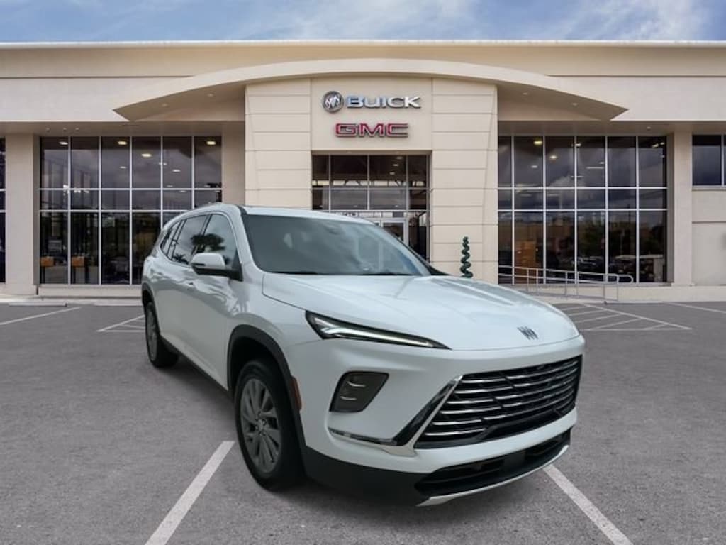 Used 2025 Buick Enclave Preferred SUV