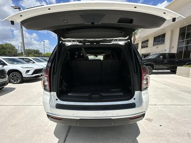 2023 Chevrolet Suburban High Country - Photo 18