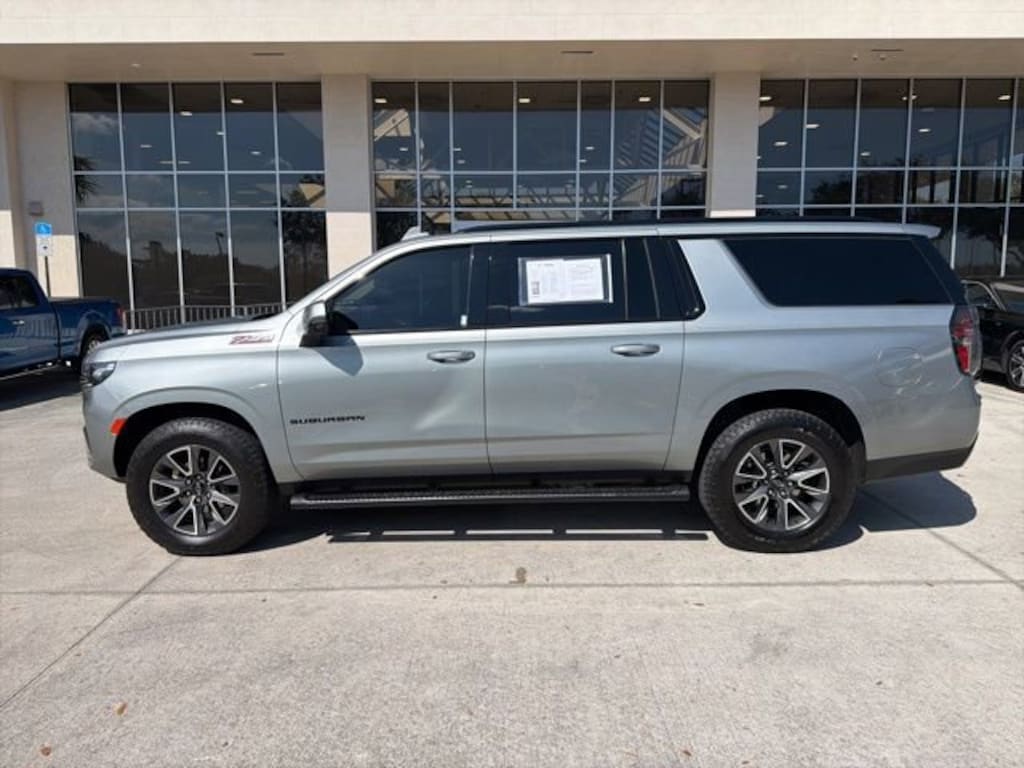 Used 2024 Chevrolet Suburban Z71 SUV