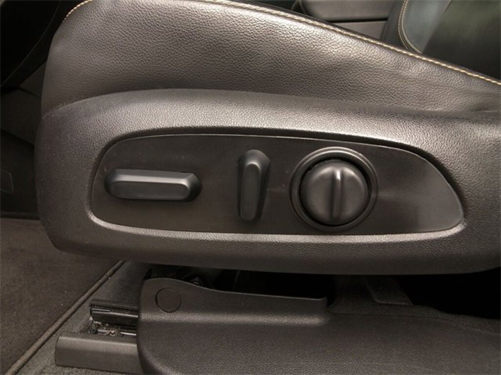 Used 2021 Chevrolet Traverse RS SUV